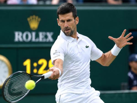 Ist Novak Djokovic ein Verschwörungstheoretiker?